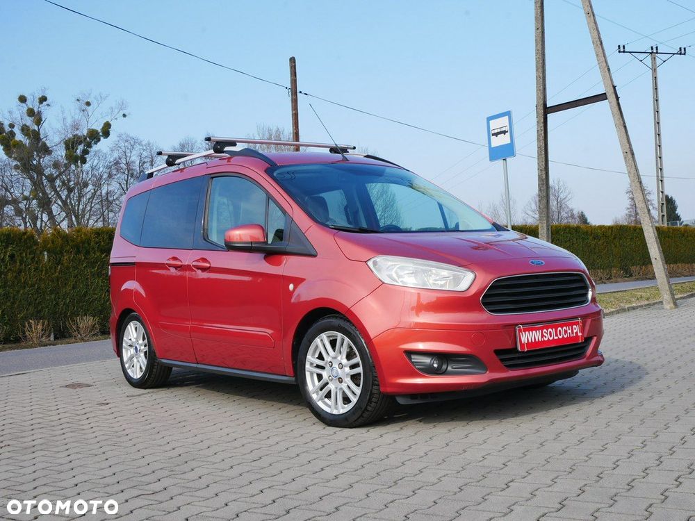 Ford Tourneo Courier - 10