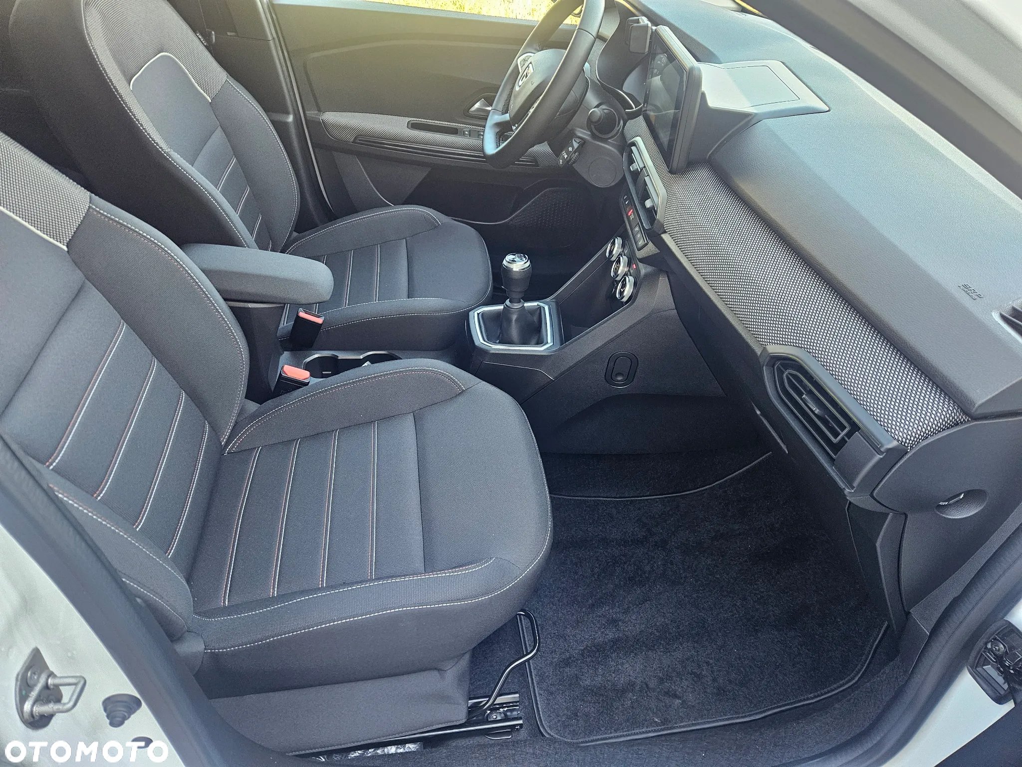 Dacia Jogger 1.0 TCe Extreme 7os - 21