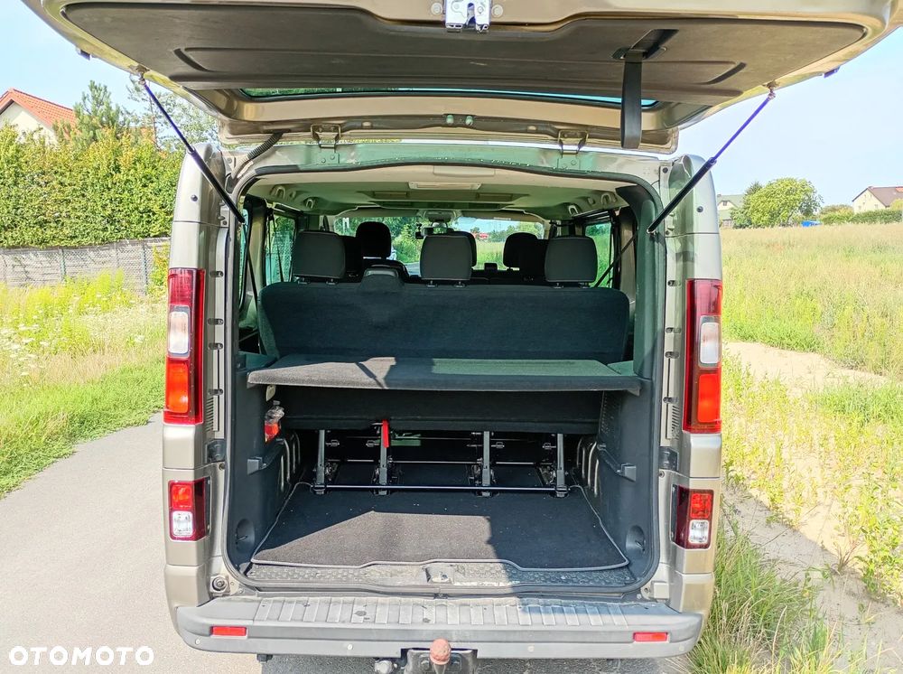 Opel Vivaro - 14