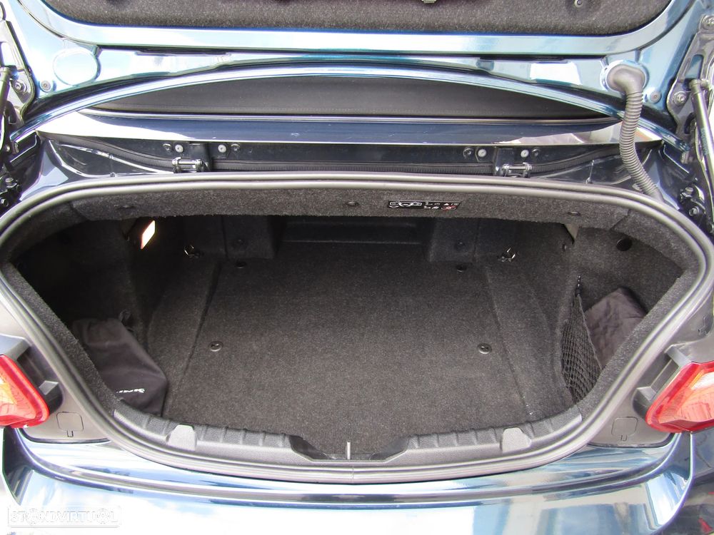 BMW 218 d Cabrio Line Sport - 23