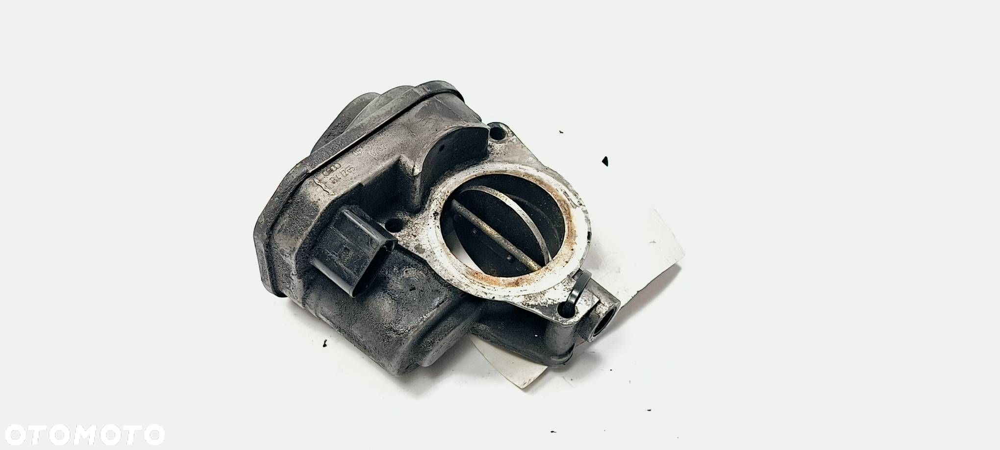 PRZEPUSTNICA AUDI A8 D3 057128063 - 2