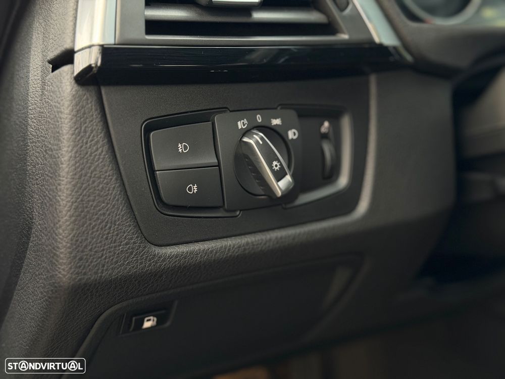 BMW 330 e iPerformance Pack M Shadow - 13