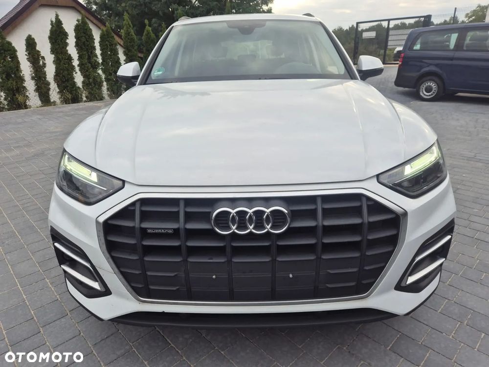 Audi Q5 40 TDI quattro S tronic S line business - 8