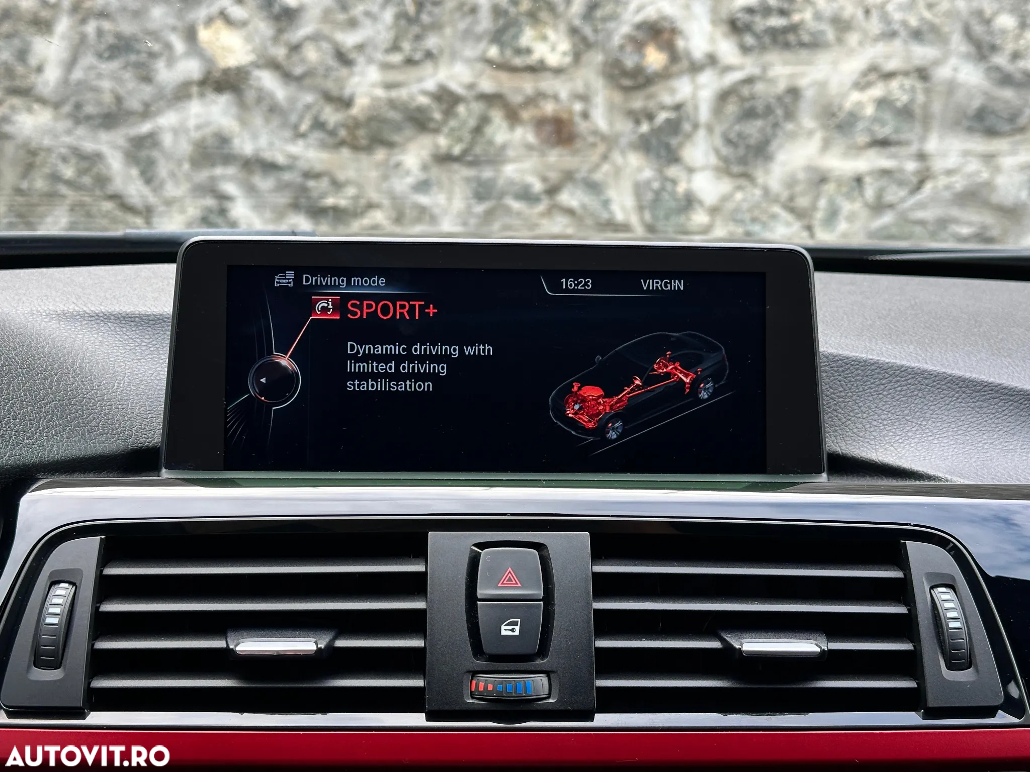 BMW Seria 3 320i Aut. Sport Line - 19