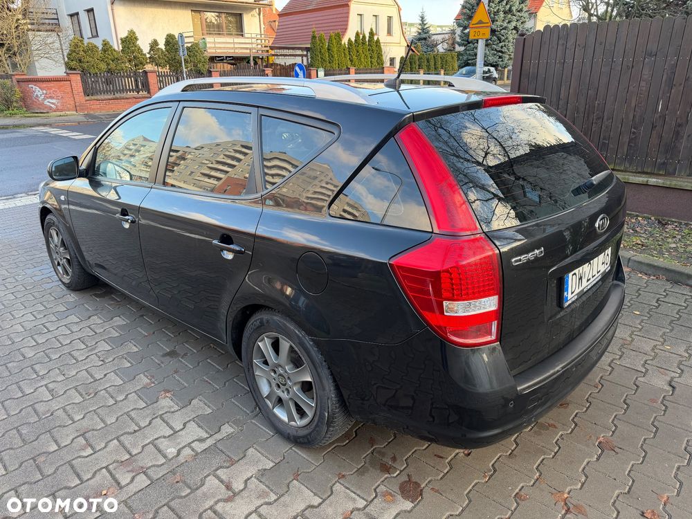 Kia Ceed 1.6 CVVT Vision - 4