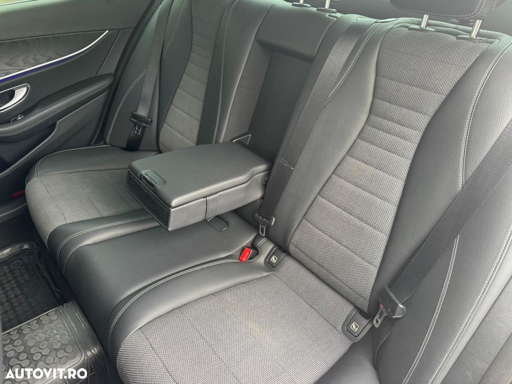 MERCEDES-BENZ E-Class 2023 — imagine 13