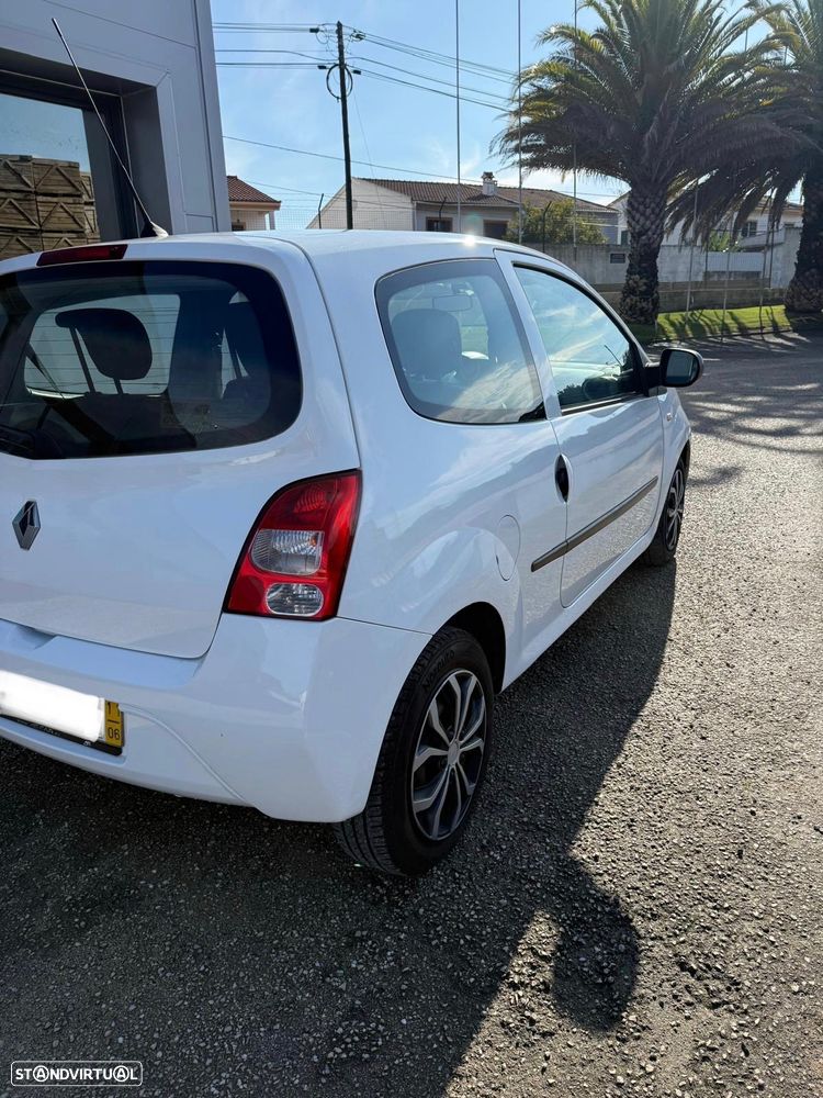 Renault Twingo dCi 75 Authentique - 4