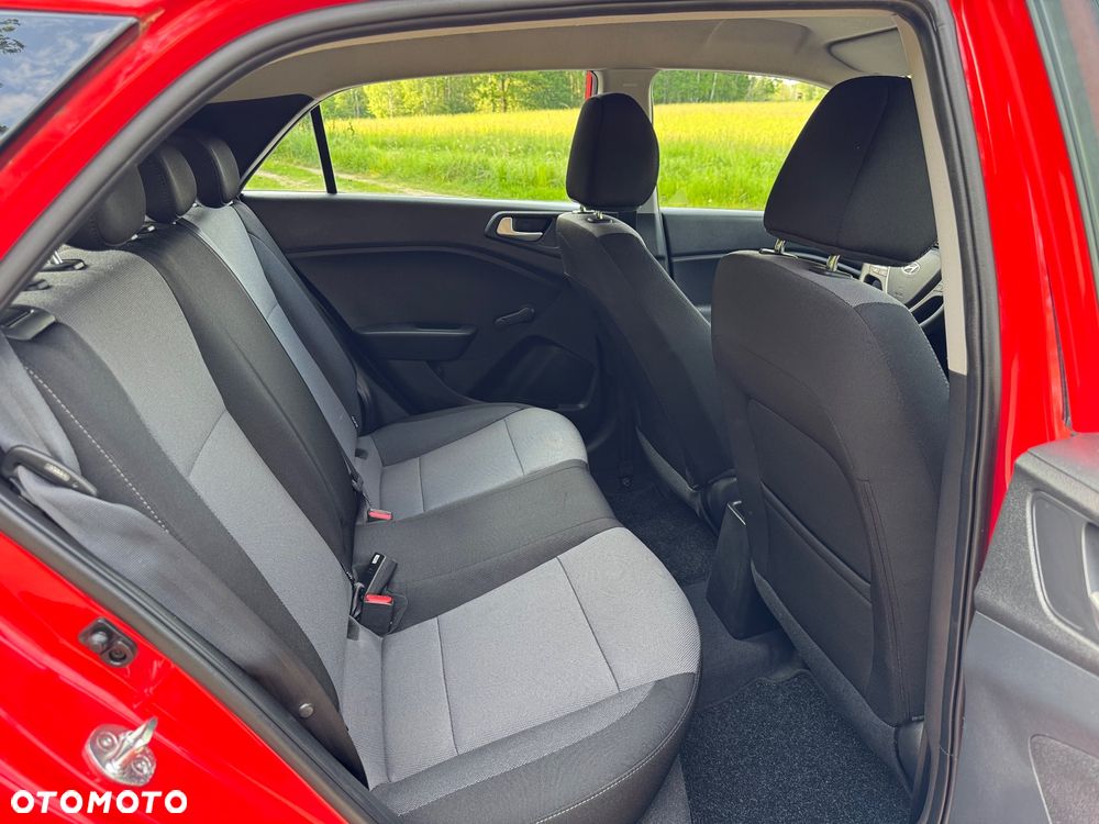 Hyundai i20 1.2 Trend - 24