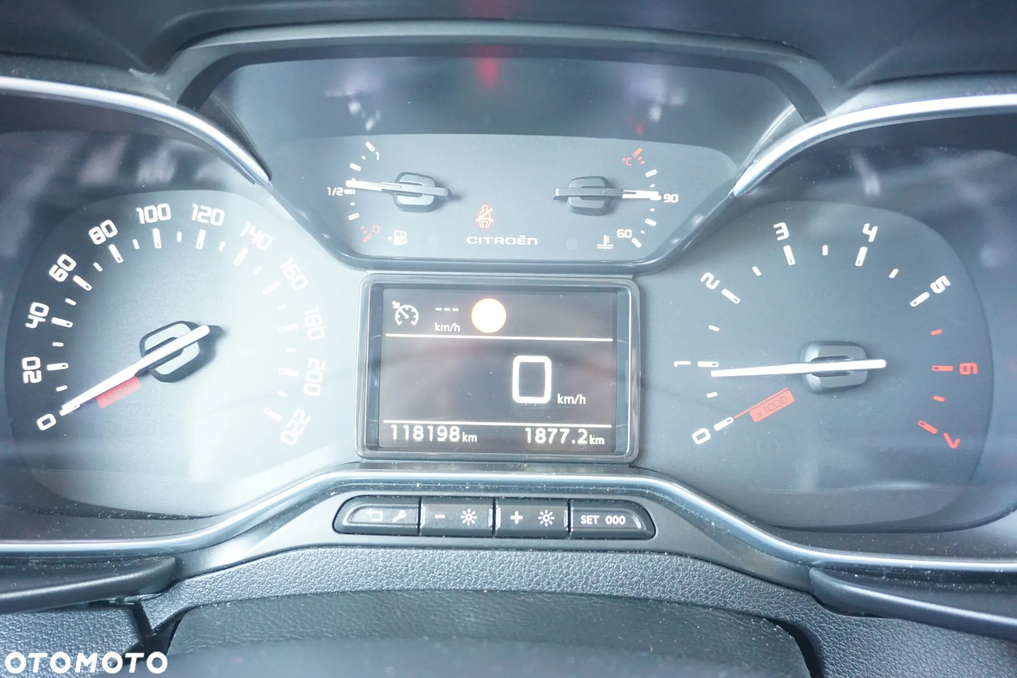 Citroën Berlingo M 1.2 PureTech Live Pack S&S - 13