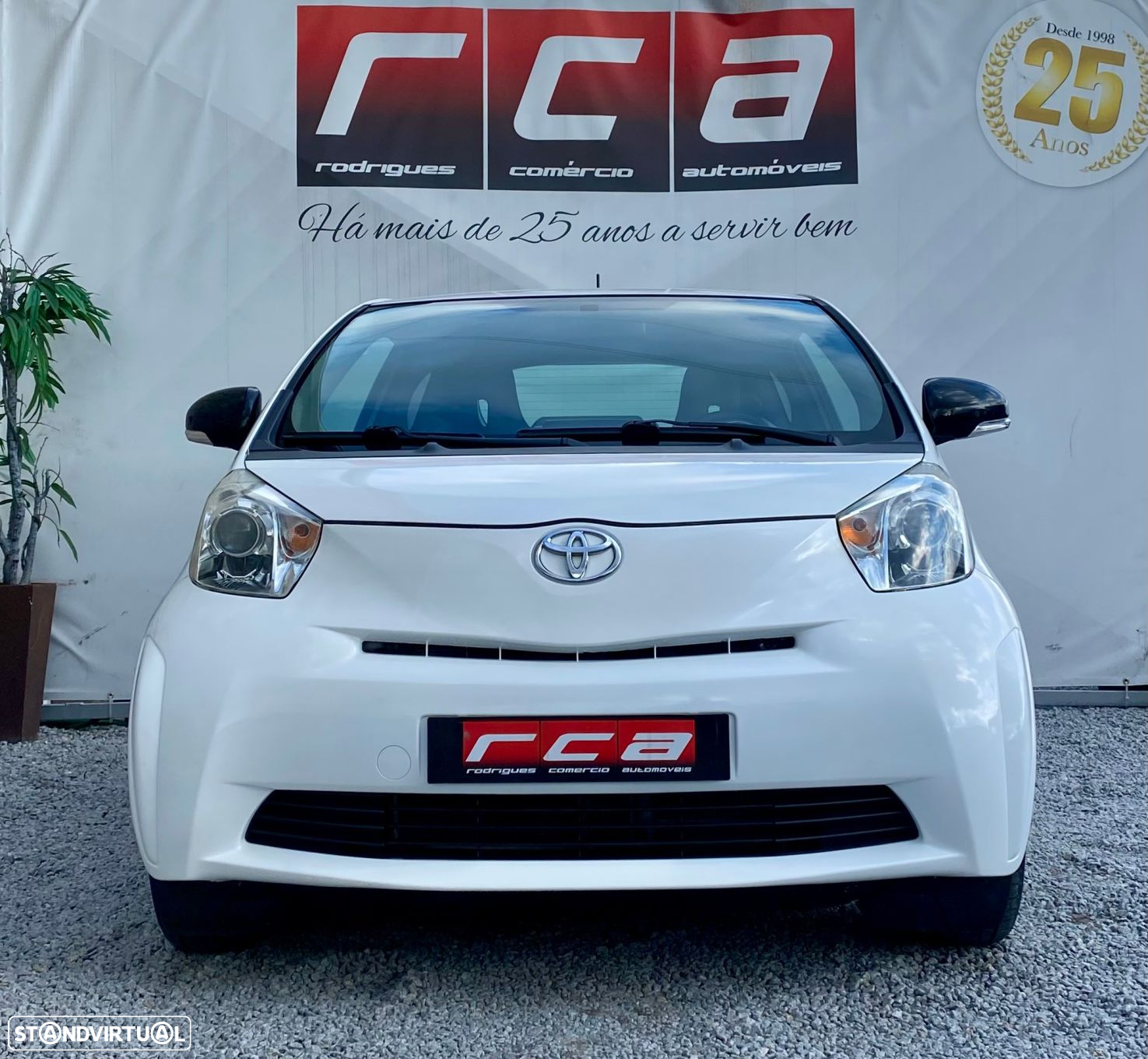 Toyota iQ 1.4 D-4D 2 NAVI+Bluetooth - 27