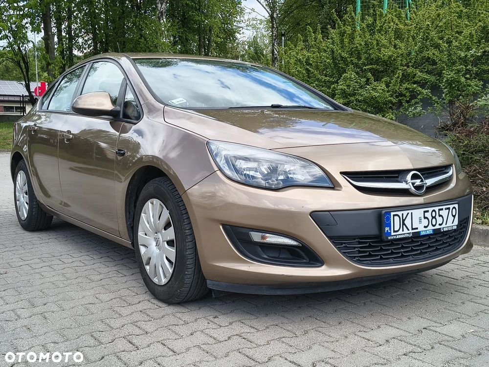 Opel Astra 1.4 T Active - 9