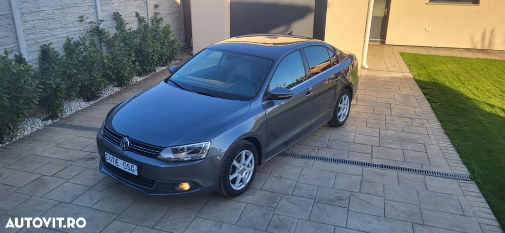 Volkswagen Jetta - 3