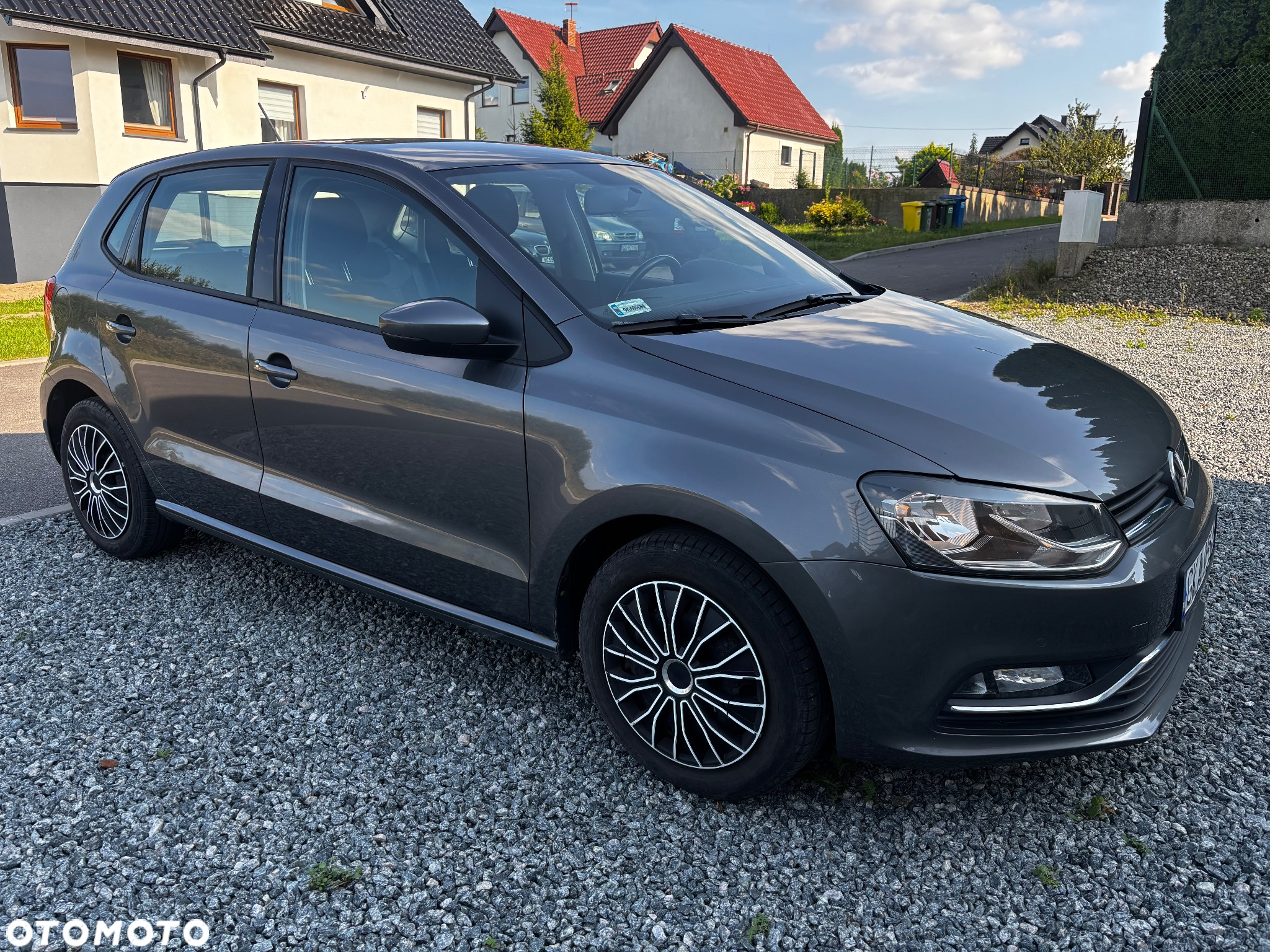 Volkswagen Polo 1.2 TSI BMT Fresh Perfectline - 2