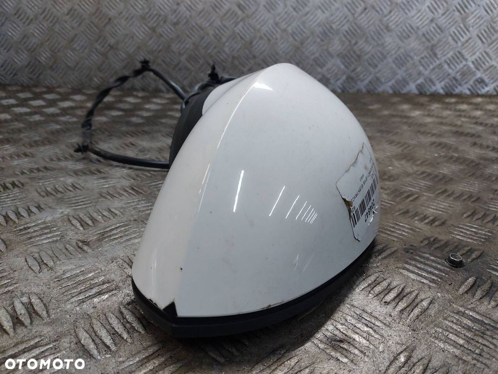 LUSTERKO LEWE ELEKTRYCZNE SEAT EXEO I LB9A 8 PIN EU - 5
