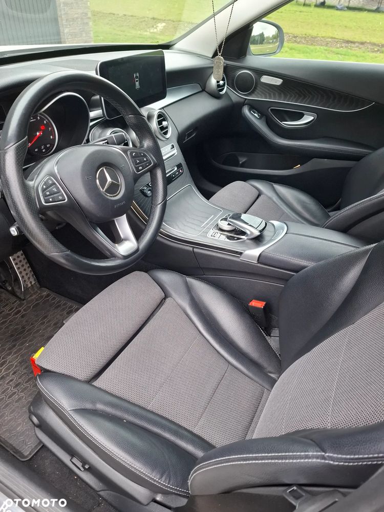 Mercedes-Benz Klasa C 200 4-Matic 9G-TRONIC - 9