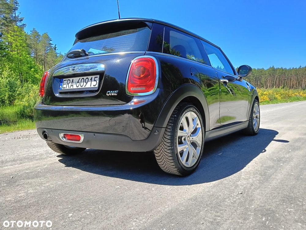 MINI ONE Metropolitan - 15