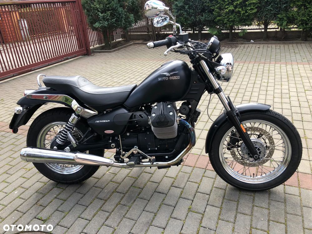 Moto Guzzi Nevada - 1