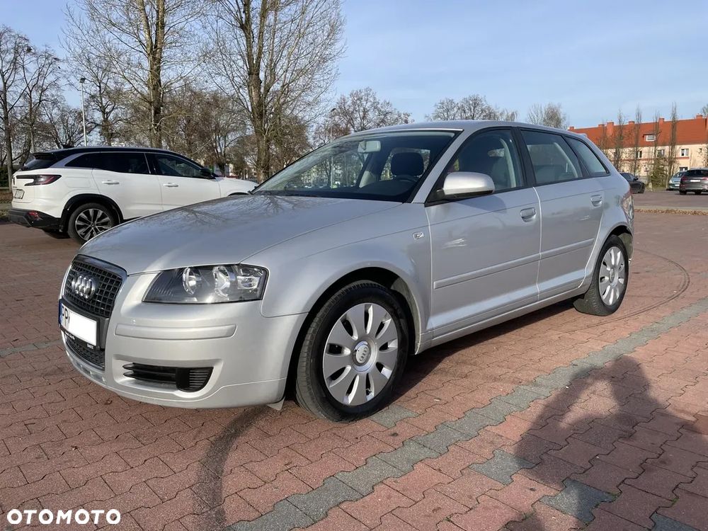 Audi A3 Sportback 1.9 TDI Ambiente - 1