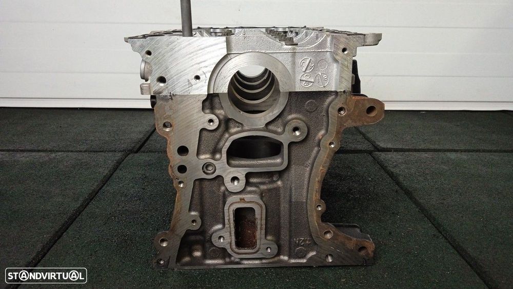 BLOCO DO MOTOR OPEL CORSA E SELECTIVE - 7