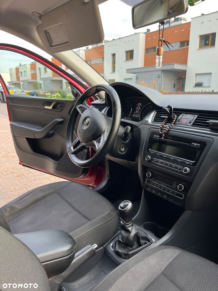 Skoda RAPID 1.2 TSI Edition - 13