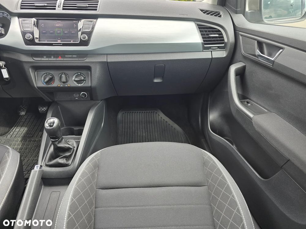 Skoda Fabia 1.0 Ambition - 21