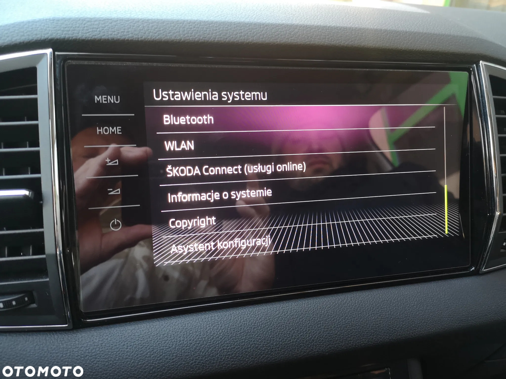 Skoda Karoq 2.0 TDI SCR 4x4 DSG Style - 22