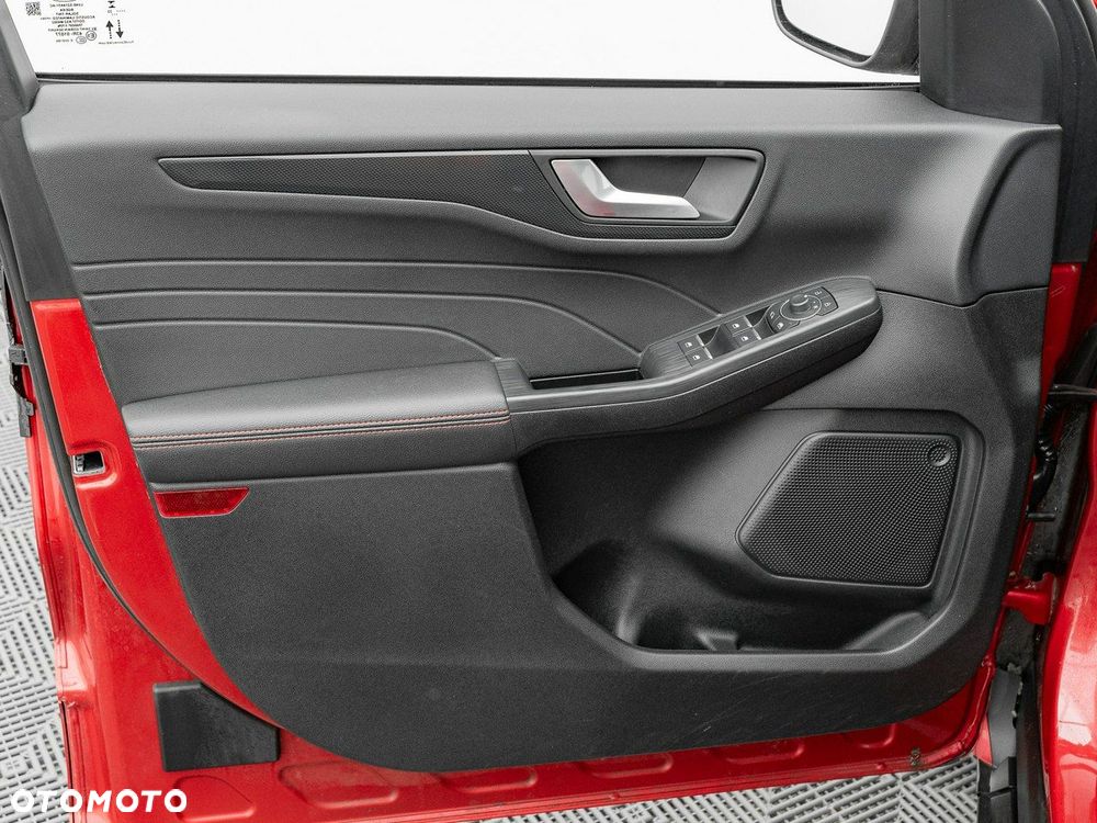 Ford Kuga 2.5 FHEV FWD ST-Line X - 13