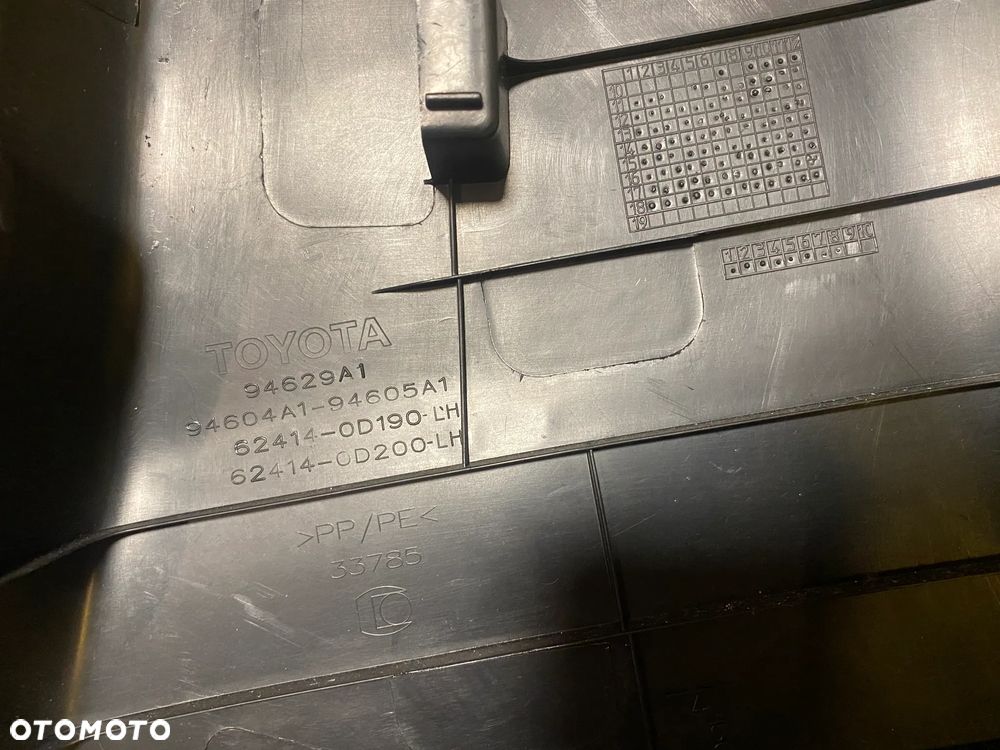 Osłona słupka środkowego prawa 62413-0D190 lewa 62414-0D190 Toyota Yaris III 2019r OE - 6