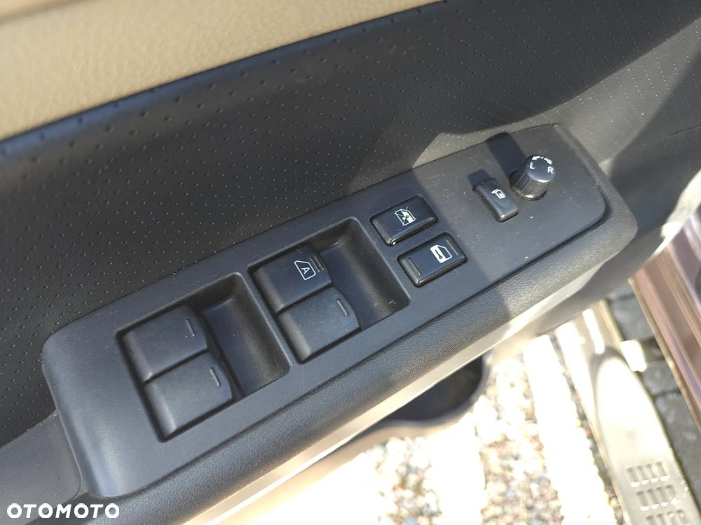 Nissan X-Trail 2.0 dCi LE - 16