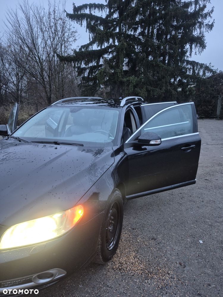 Volvo V70 - 8