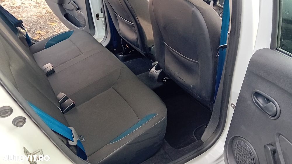 Dacia Logan Stepway 0.9 TCe Prestige - 10