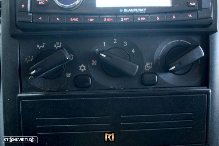 Mitsubishi CANTER 3C13 - 6