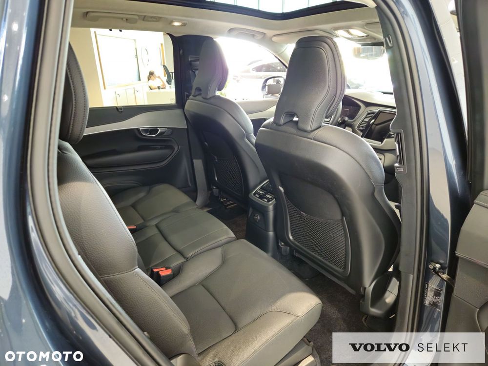 Volvo XC 90 - 23