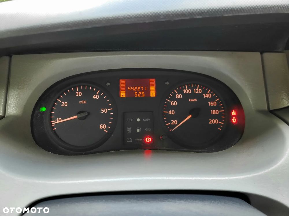 Renault Trafic - 9