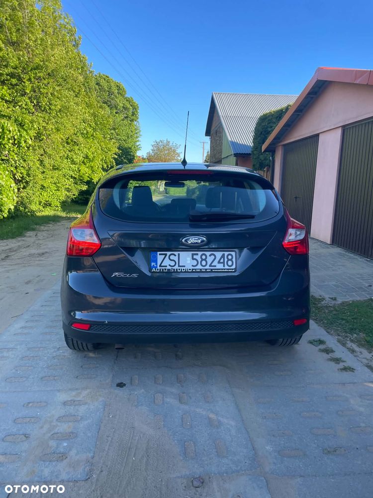 Ford Focus 1.6 TDCi Edition - 6