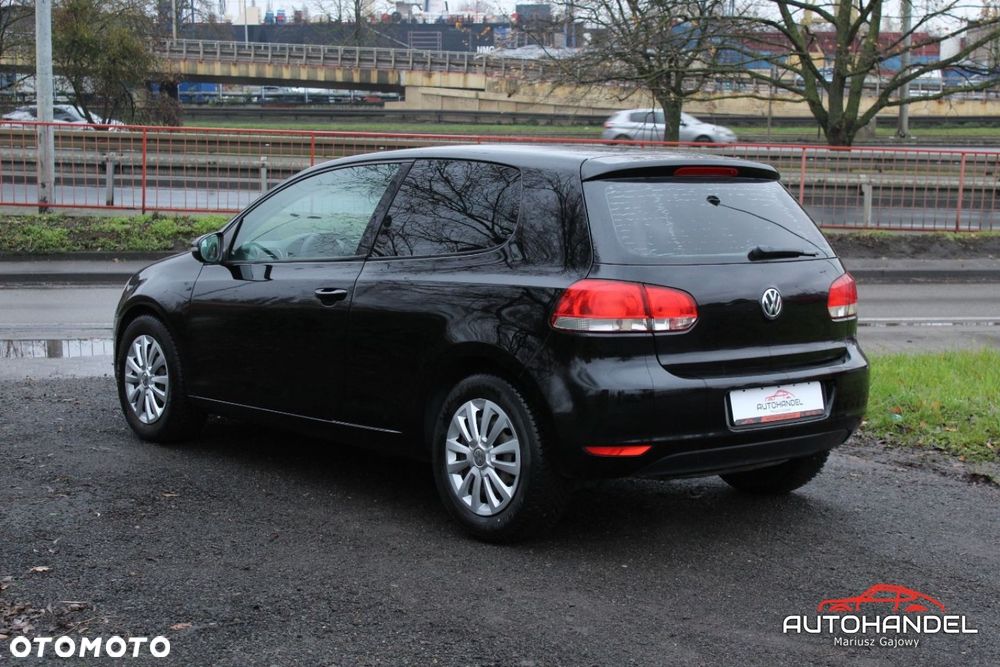 Volkswagen Golf - 4