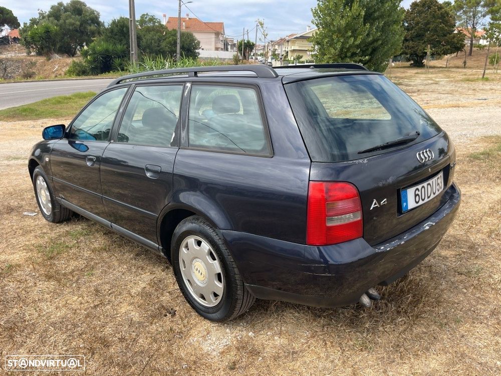 Audi A4 Avant 1.9 TDI Attraction - 4