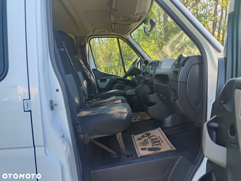 Renault Master - 18