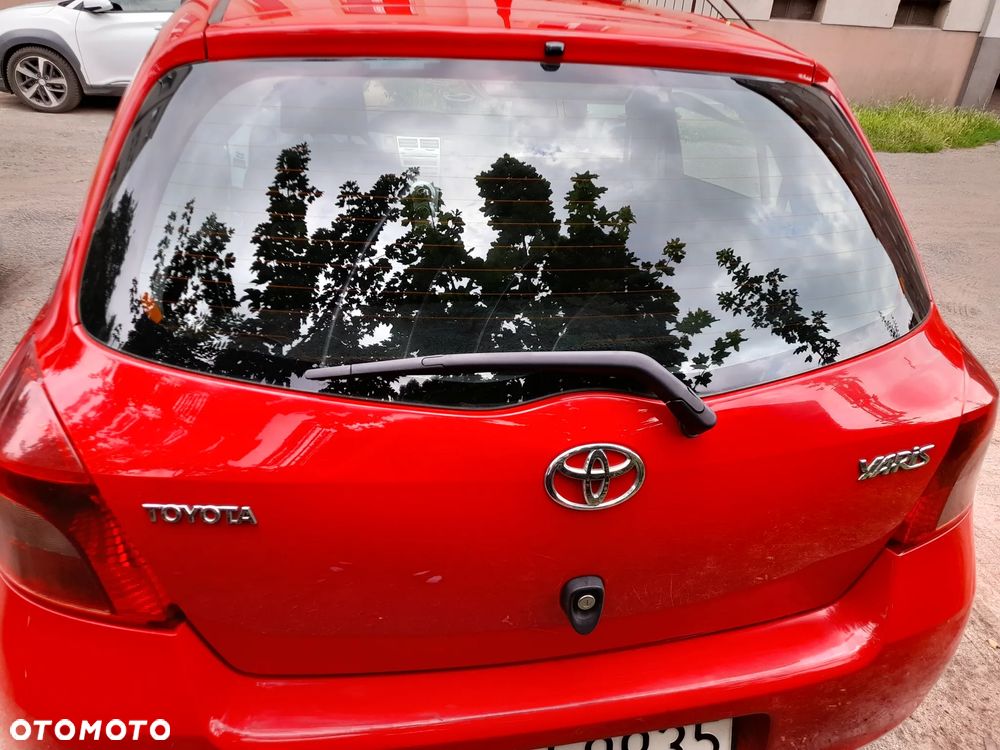 Toyota Yaris 1.3 Sol - 1