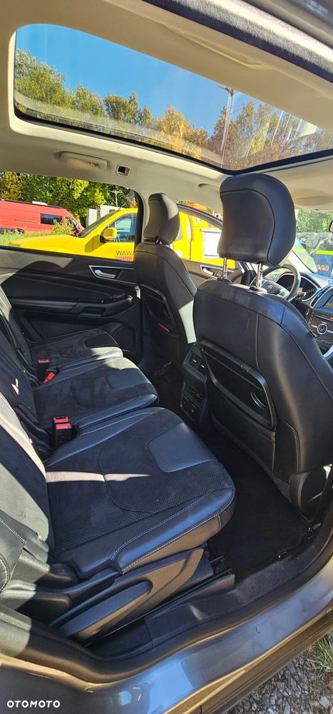 Ford S-Max 2.0 TDCi 4WD Titanium PowerShift - 34
