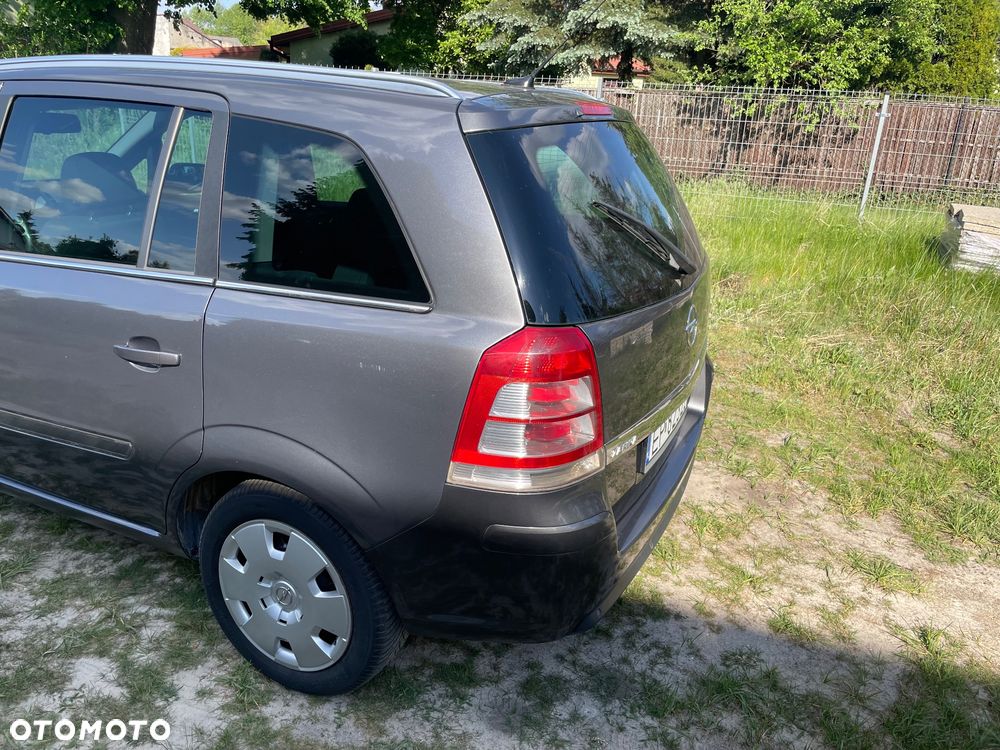 Opel Zafira 2012 photo 5