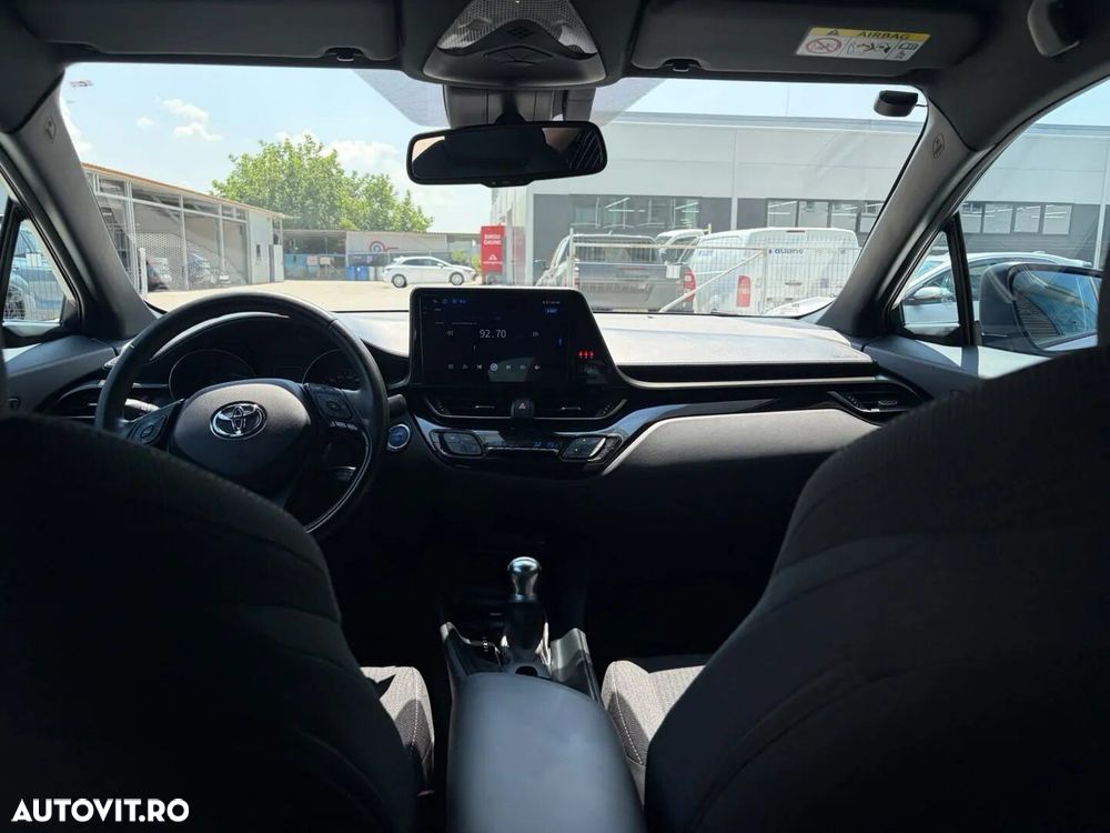 Toyota C-HR 1.8 HSD 122 CP 4x2 CVT Cult - 26