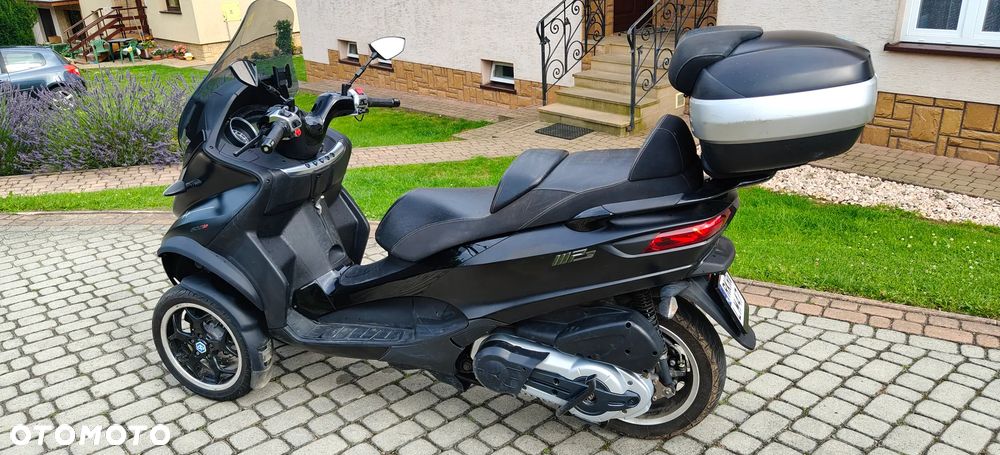 Piaggio MP-3 - 2