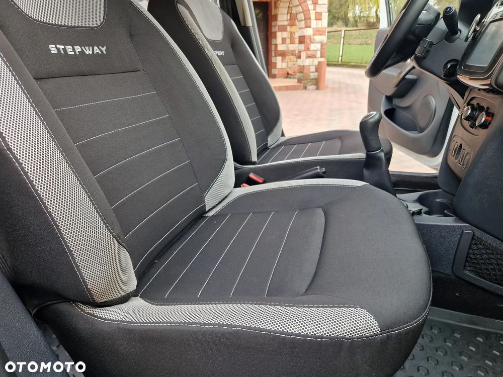 Dacia Sandero 0.9 TCe Laureate S&S - 26