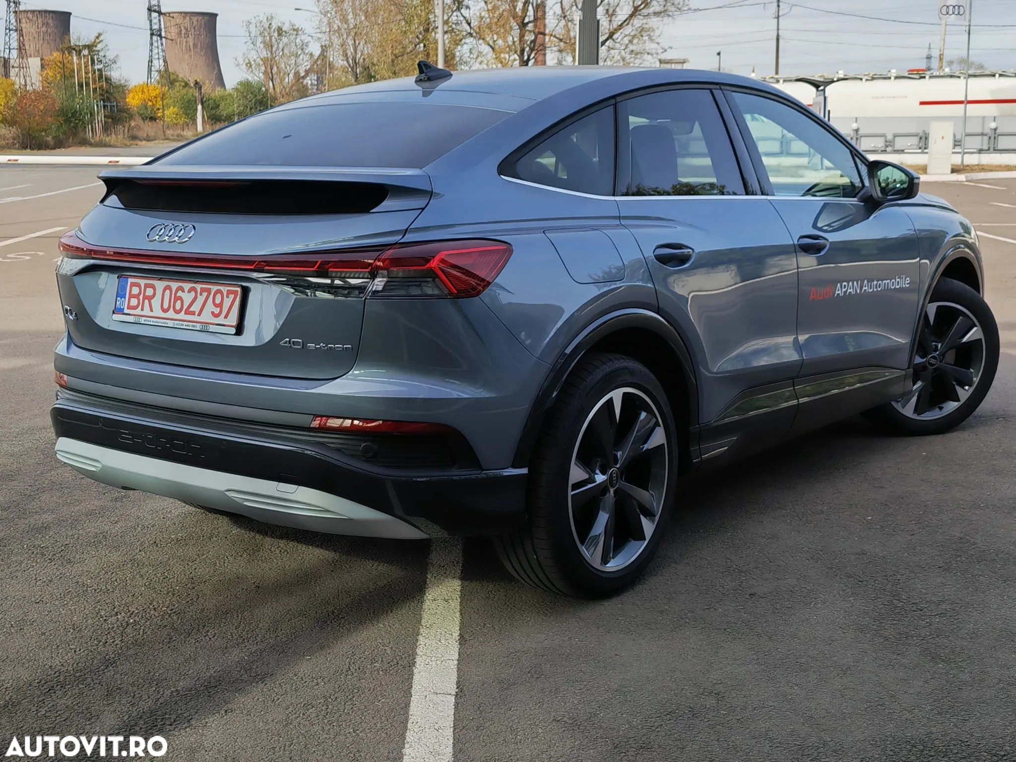 Audi Q4 e-tron 40 - 4