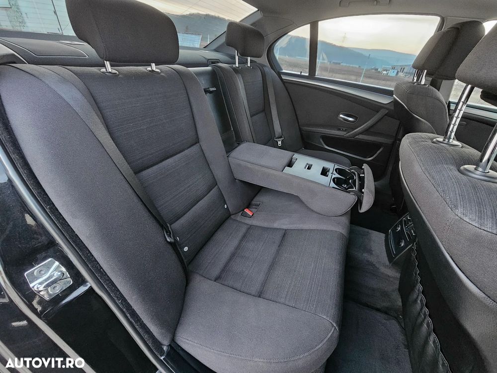 BMW Seria 5 525d Aut. Edition Exclusive - 14