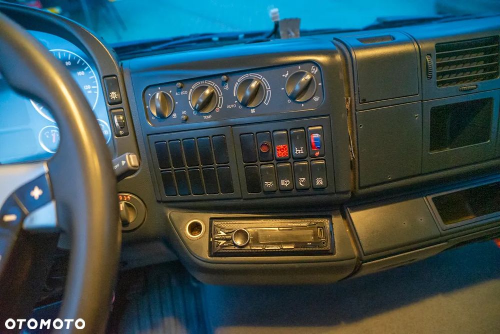 MAN TGL 12.210 + HDS  TEREX 75.2-A2 - 40