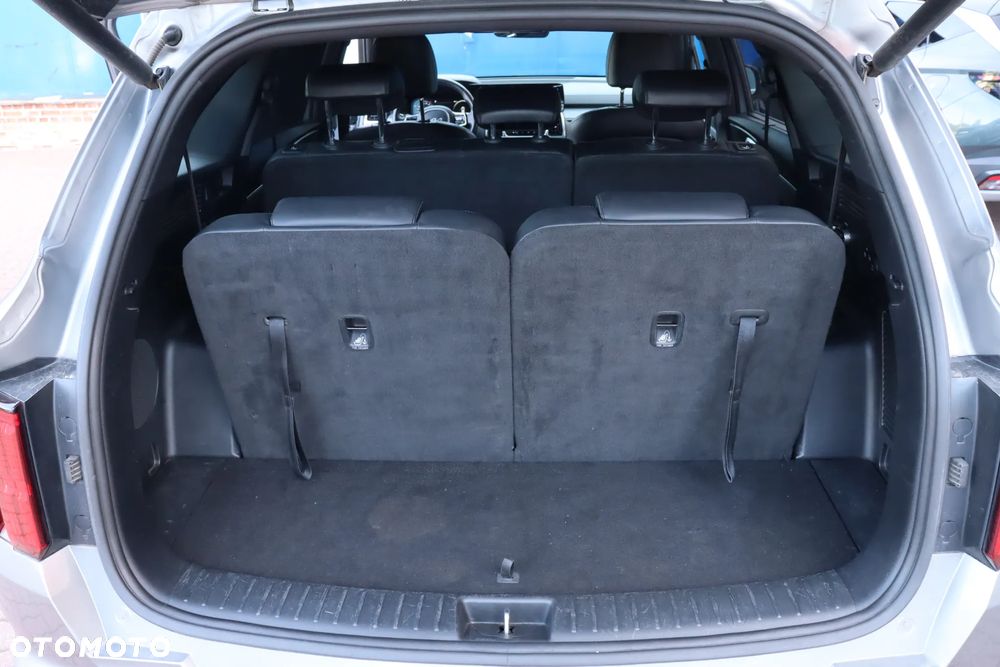 Kia Sorento - 13