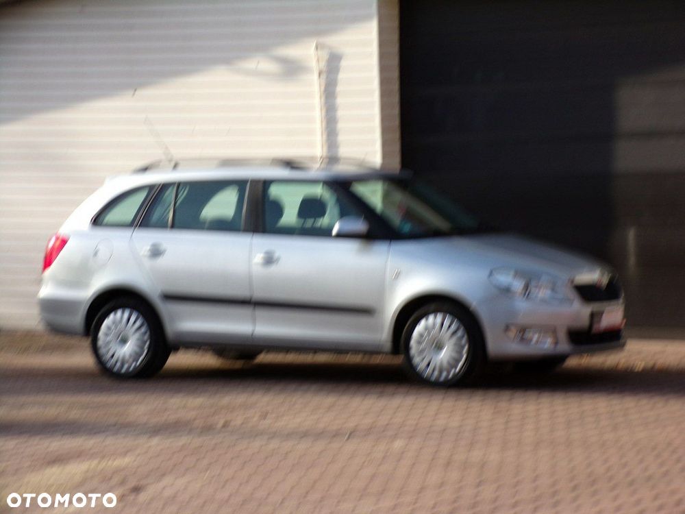 Skoda Fabia - 4