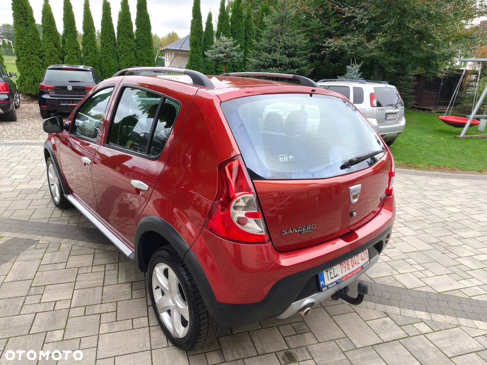 Dacia Sandero Stepway 1.6 - 11